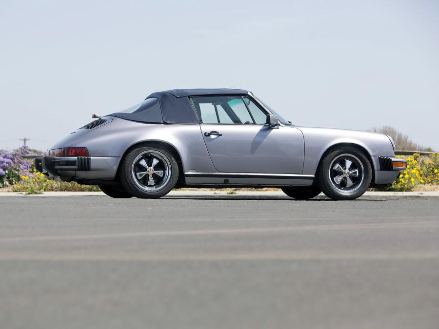  Porsche 911 Carrera 3.2 Cabriolet 1984 года  (US) (фото 21 из 25)
